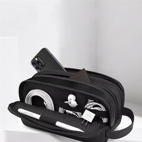 کیف موبایل و لوازم جانبی گرین لاین  مدل Elegant Pouch